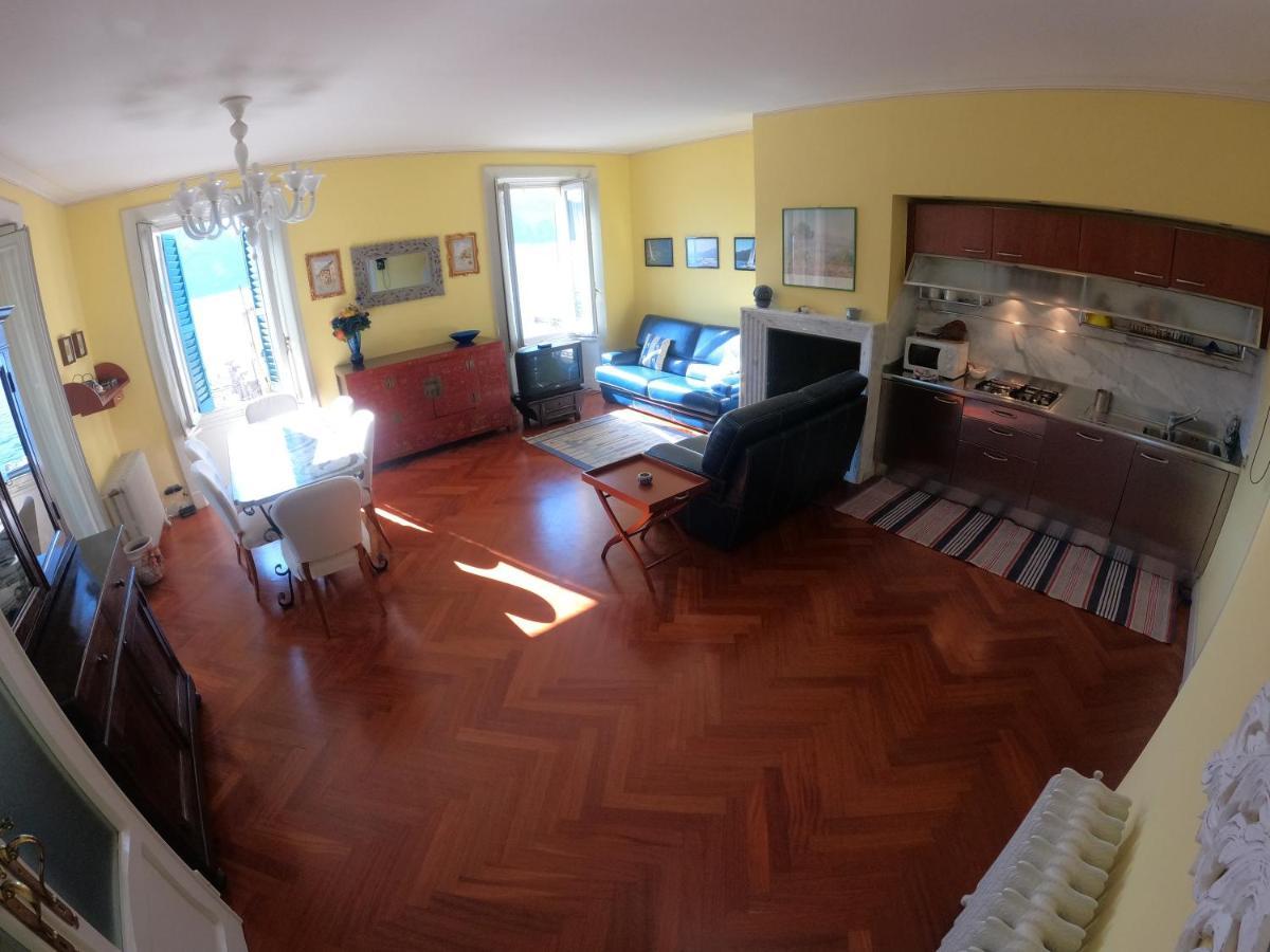 Villa Reginella Варена Екстериор снимка